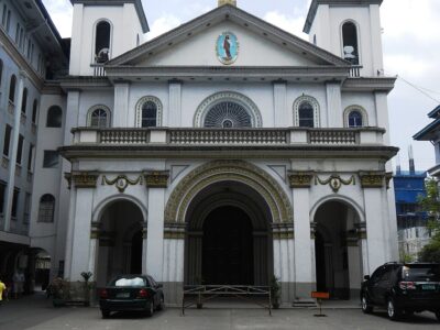 San Vicente de Paul Parish - Archdiocesan Shrine of Our Lady of the Miraculous Medal